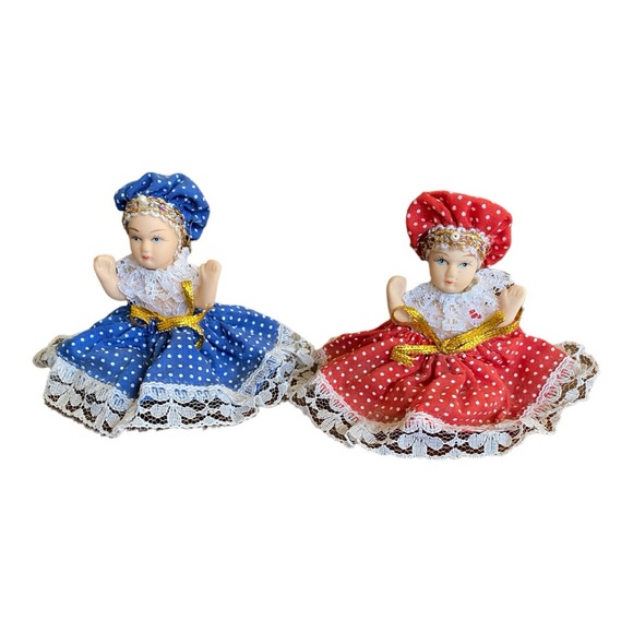 Other - Vintage pair of miniature ceramic dolls with handmade clothing 3.5” tall x 4.5”